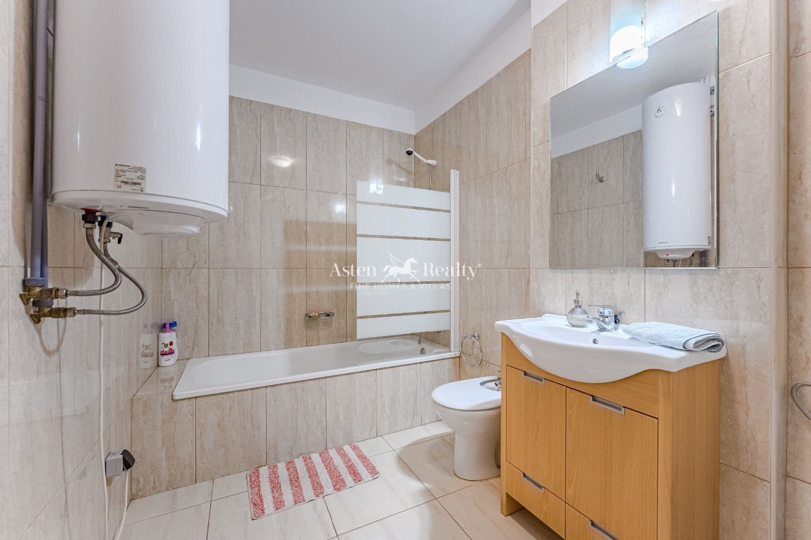 2 sypialnia Mieszkanie na sprzedaż w Amarilla Golf z basenem - 305 000 € (Ref: 9006711)