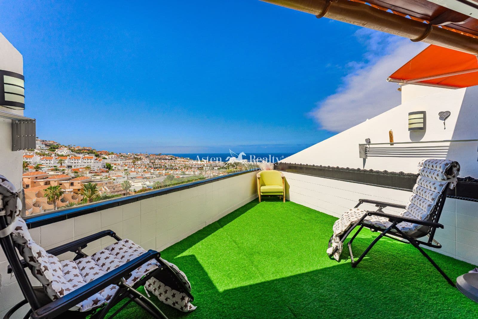 3 soverom Hus til salgs i Costa Adeje med svømmebasseng - € 625 000 (Ref: 9010439)