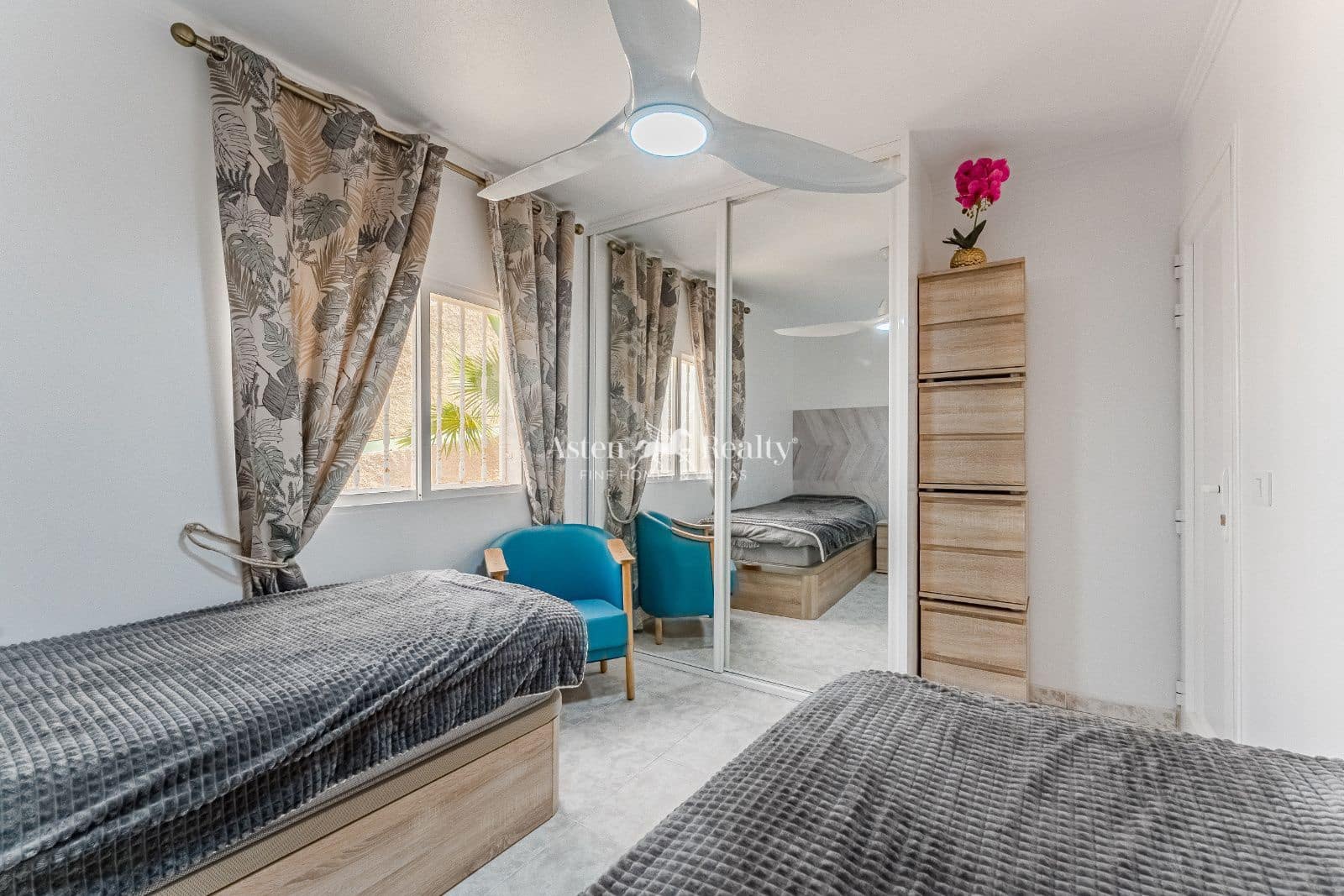 3 soverom Hus til salgs i Costa Adeje med svømmebasseng - € 625 000 (Ref: 9010439)