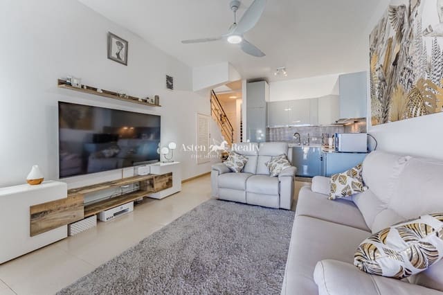 3 sovrum Hus till salu i San Eugenio Alto, Adeje med pool - 625 000 € (Ref: 9010439)