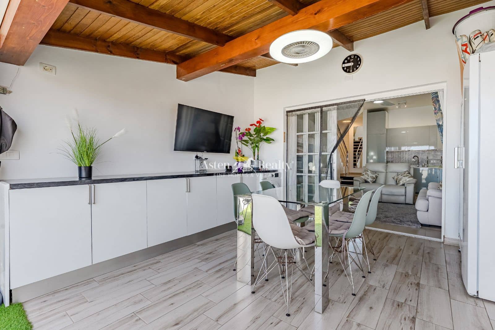 3 soverom Hus til salgs i Costa Adeje med svømmebasseng - € 625 000 (Ref: 9010439)