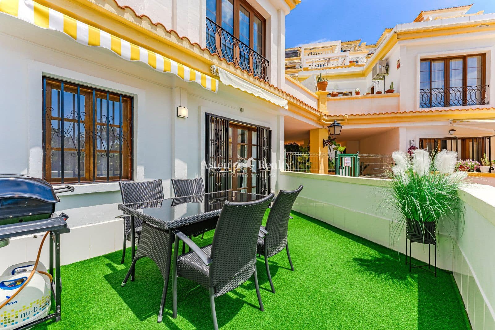 1 soveværelse Lejlighed til salg i Costa Adeje med swimmingpool garage - € 289.000 (Ref: 9016688)