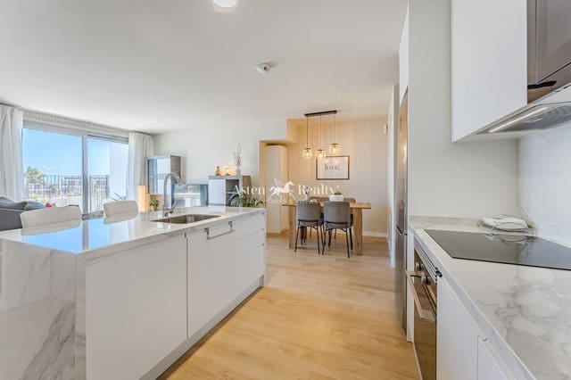 2 soveværelse Lejlighed til salg i Abades, Arico med swimmingpool garage - € 349.000 (Ref: 9016689)