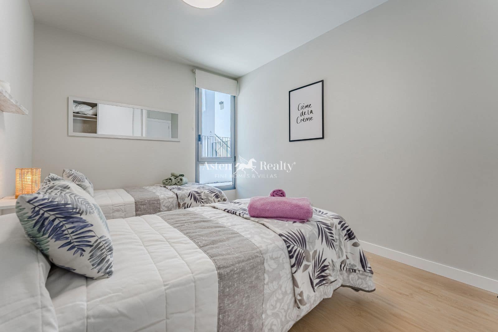 2 soveværelse Lejlighed til salg i Abades med swimmingpool garage - € 349.000 (Ref: 9016689)