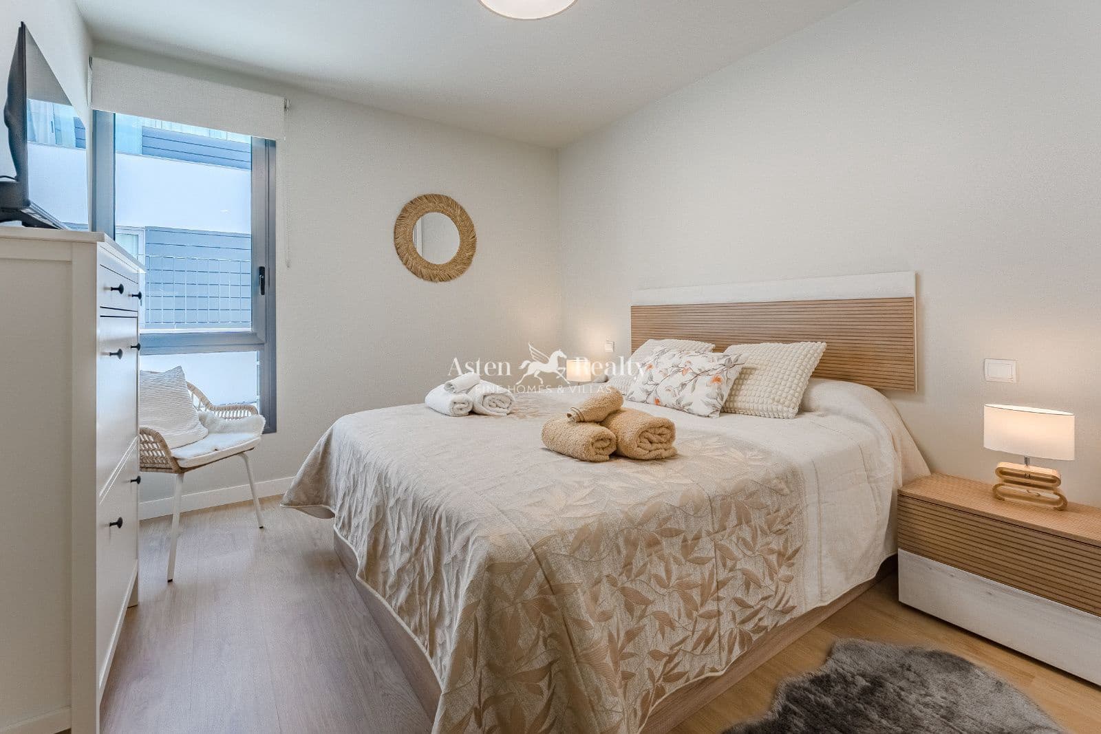 2 soveværelse Lejlighed til salg i Abades med swimmingpool garage - € 349.000 (Ref: 9016689)