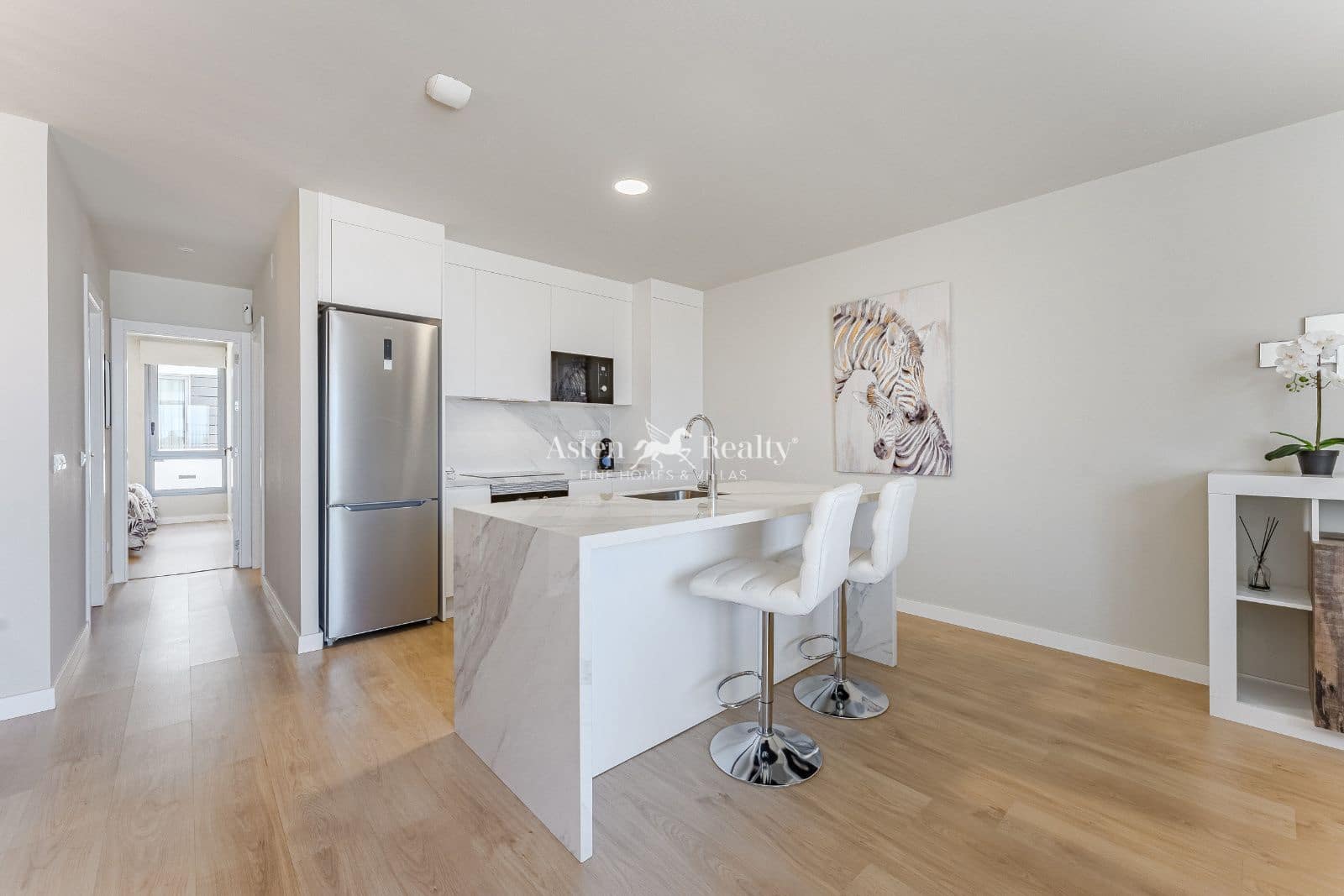 2 soveværelse Lejlighed til salg i Abades med swimmingpool garage - € 349.000 (Ref: 9016689)