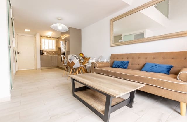 1 chambre Penthouse à vendre à Playa de las Américas, Adeje avec piscine - 420 000 € (Ref: 9019291)