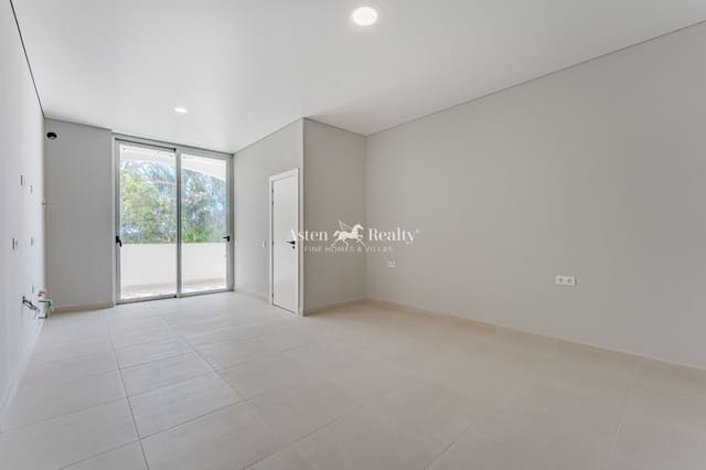 17 quarto Restaurante/Bar para venda em Callao Salvaje, Adeje - 2 550 000 € (Ref: 9035635)