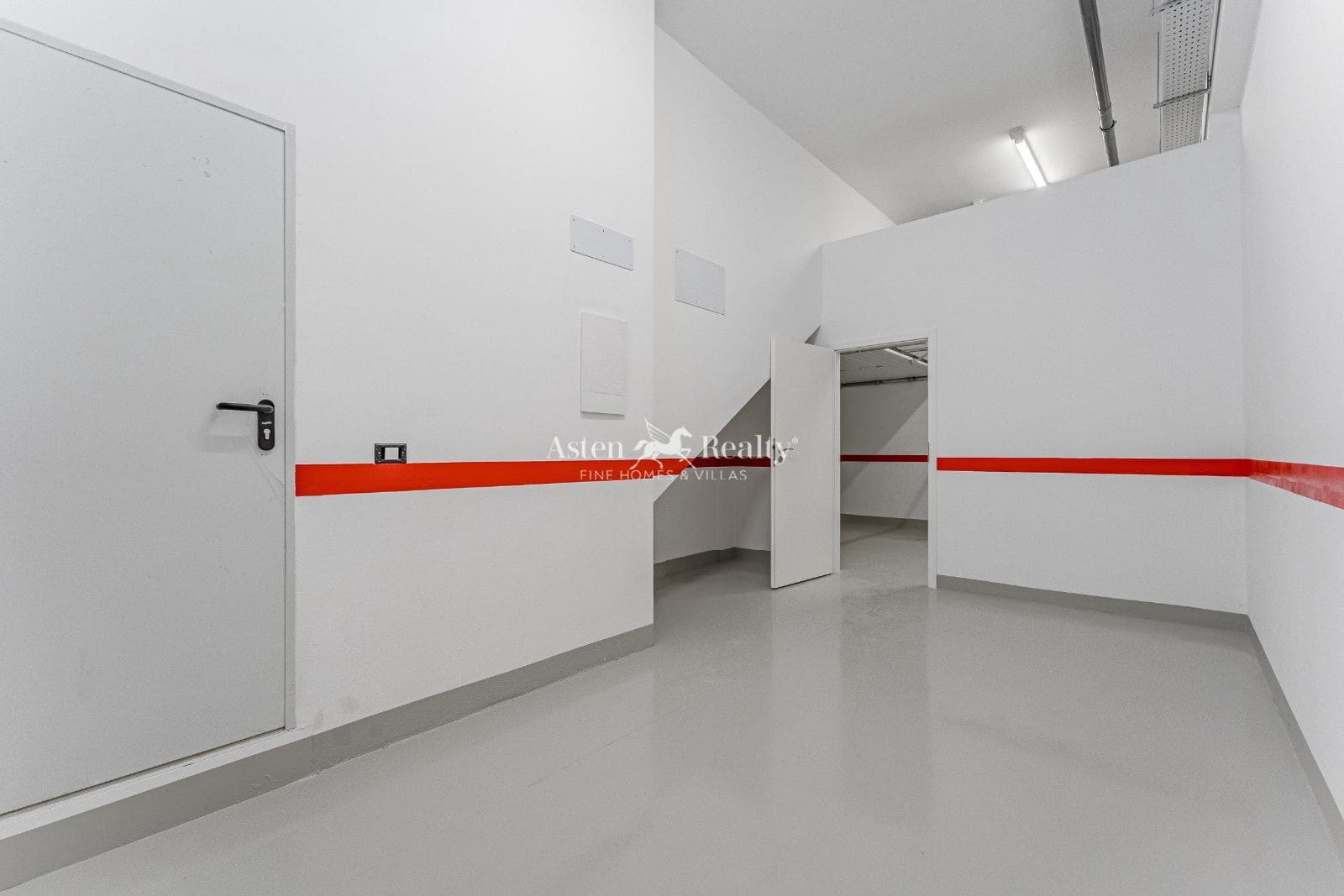 2 soveværelse Byhus til salg i Playa San Juan med garage - € 529.000 (Ref: 9049951)