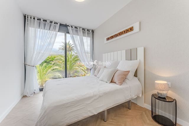 2 soverom Hus til salgs i Playa San Juan, Guía de Isora med garasje - € 529 000 (Ref: 9049951)