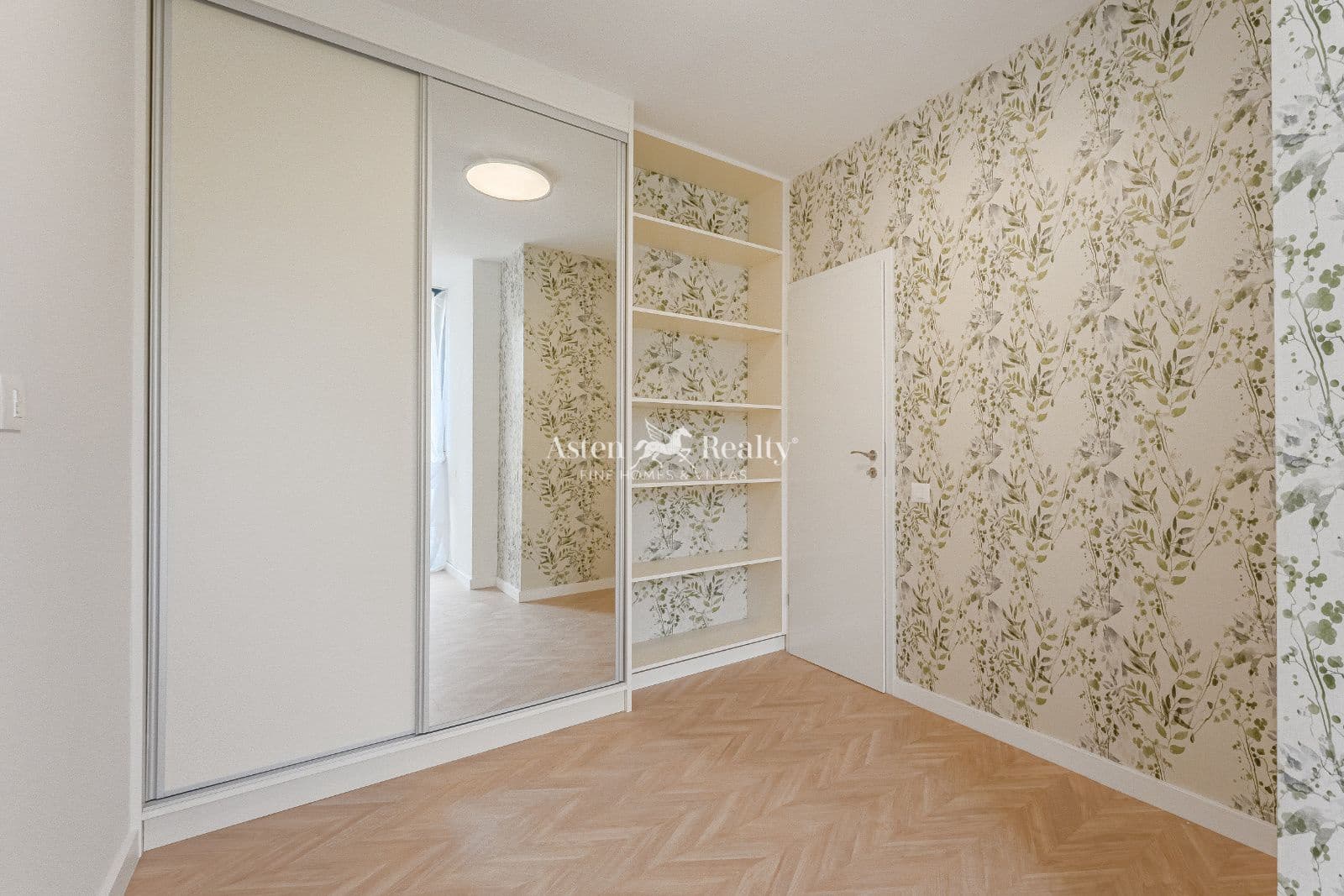 2 soveværelse Byhus til salg i Playa San Juan med garage - € 529.000 (Ref: 9049951)