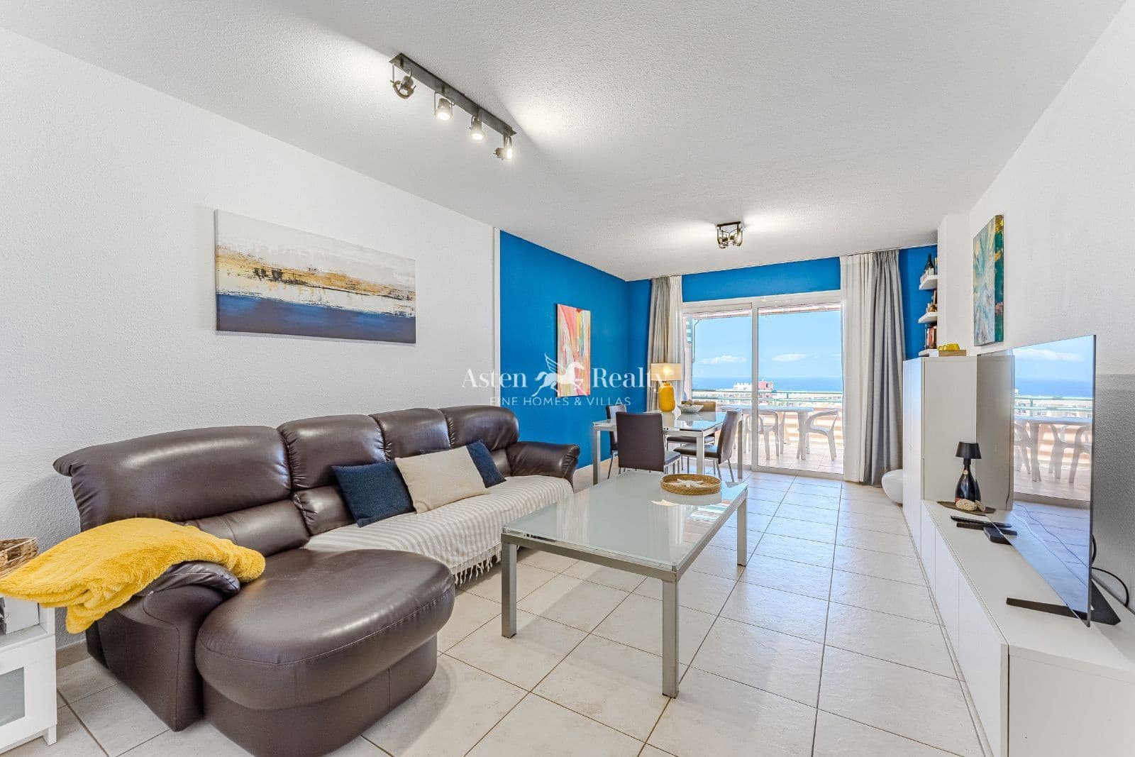 2 bedroom Penthouse for sale in Torviscas with pool garage - € 449,000 (Ref: 9053705)