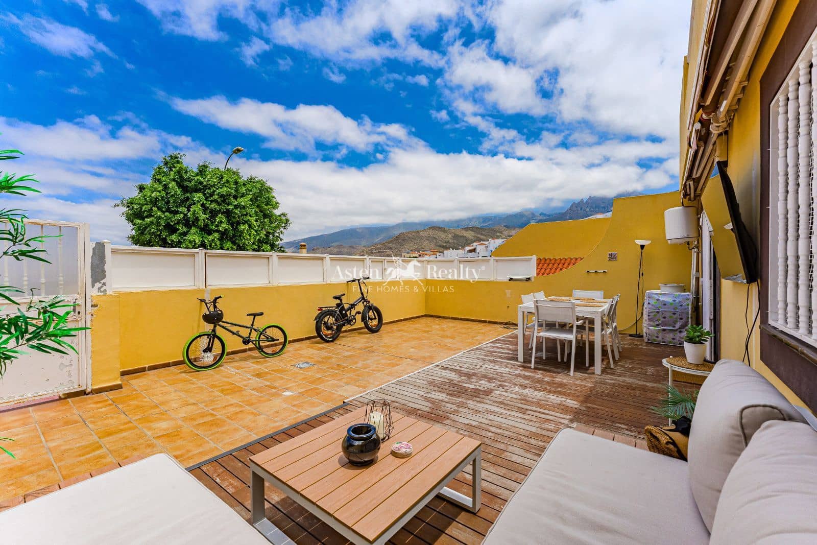 2 quarto Apartamento para venda em Torviscas com piscina - 299 000 € (Ref: 9061541)