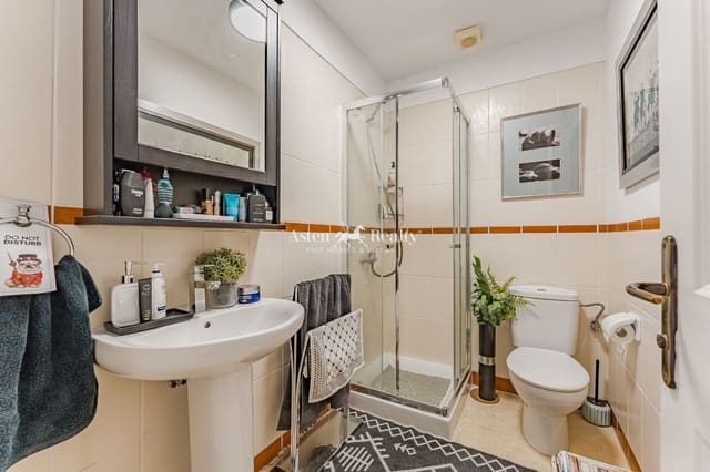 2 soverom Leilighet til salgs i Chayofa, Arona med svømmebasseng garasje - € 368 000 (Ref: 9082804)