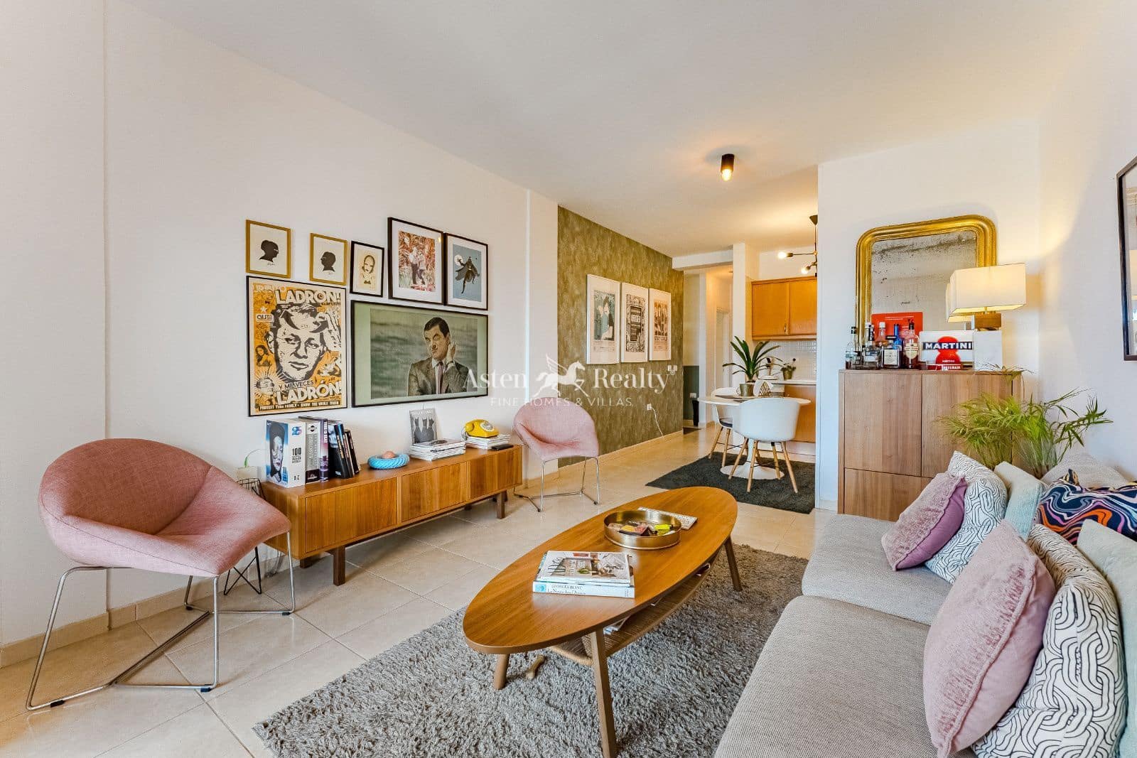 2 soverom Leilighet til salgs i Chayofa med svømmebasseng garasje - € 368 000 (Ref: 9082804)