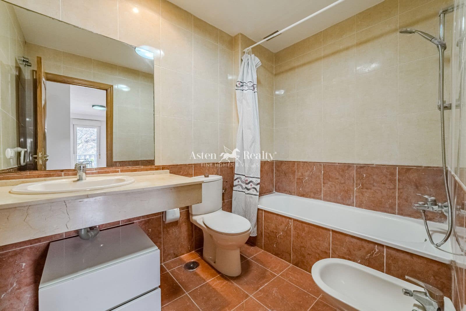 3 soveværelse Penthouse til salg i Los Cristianos med swimmingpool garage - € 420.000 (Ref: 9084591)