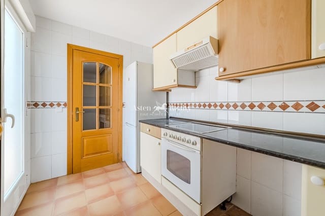 3 chambre Penthouse à vendre à Los Cristianos, Arona avec piscine garage - 420 000 € (Ref: 9084591)