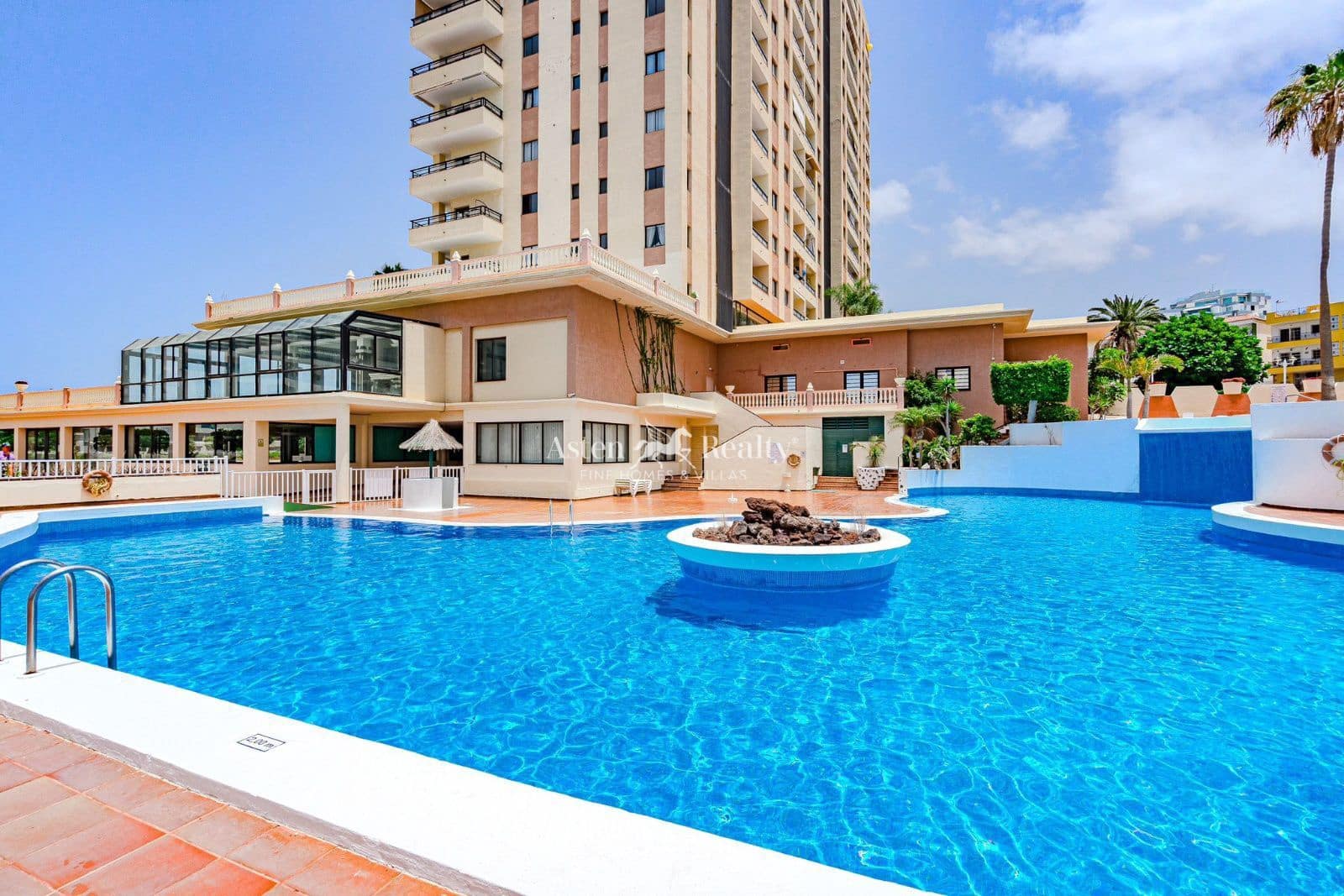 1 soveværelse Lejlighed til salg i Playa Paraiso med swimmingpool - € 265.000 (Ref: 9086508)