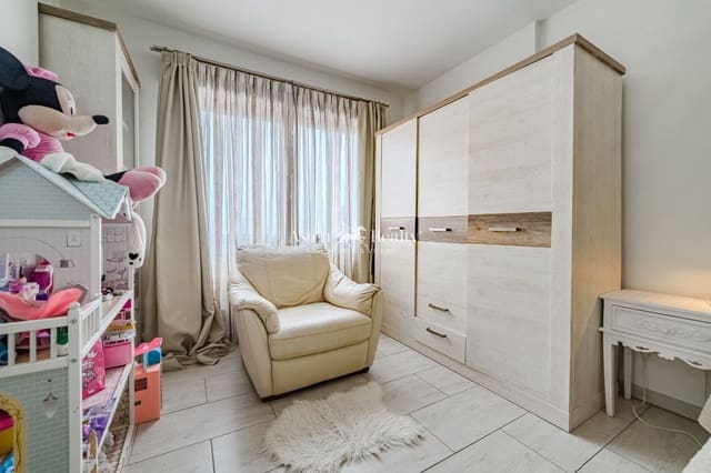 1 sovrum Lägenhet till salu i Playa Paraiso, Adeje med pool - 265 000 € (Ref: 9086508)