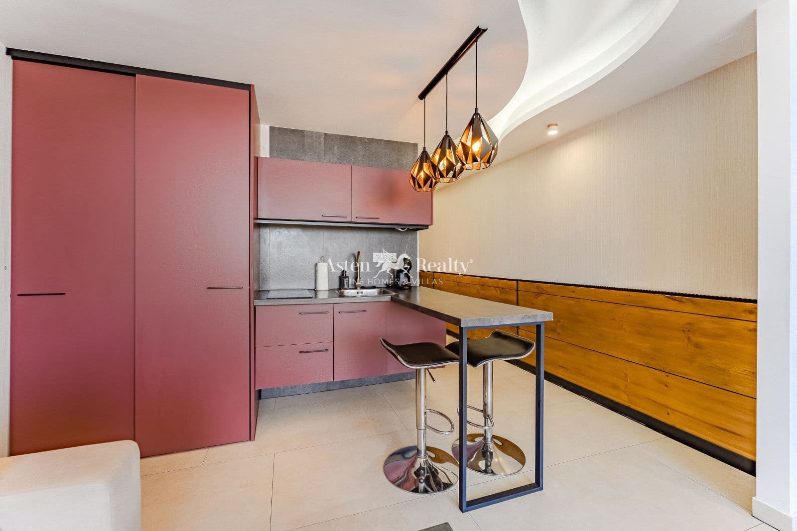 1 sovrum Lägenhet till salu i Playa de las Americas med pool - 339 000 € (Ref: 9097398)