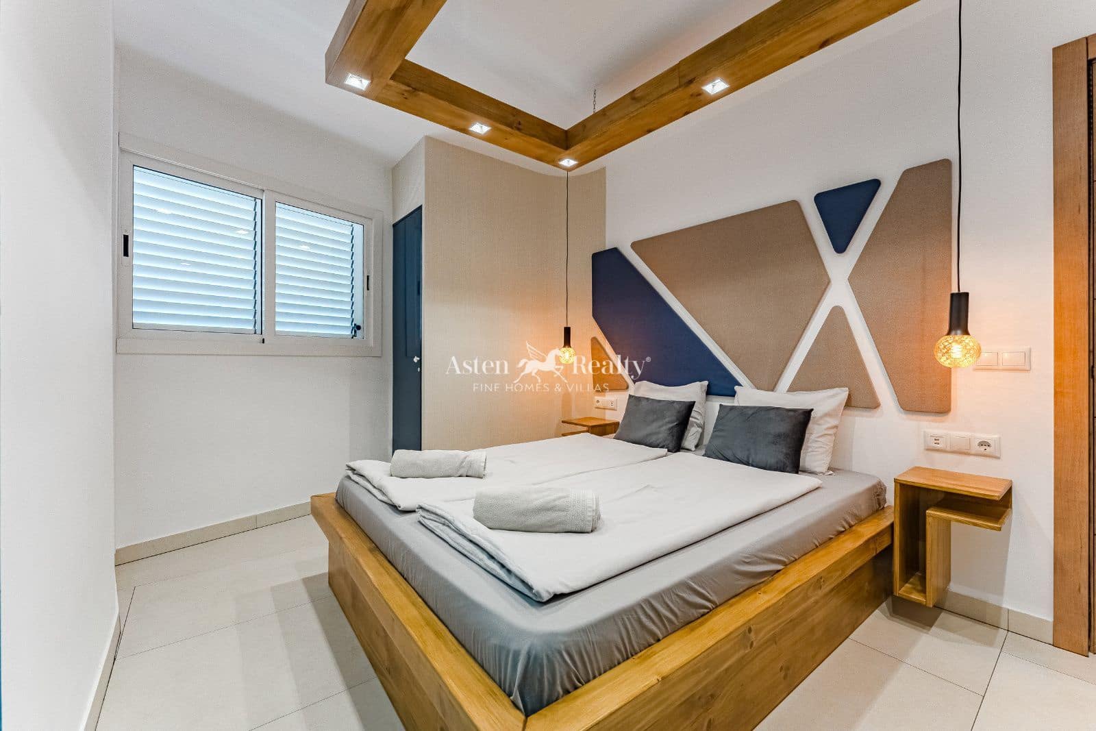 1 sovrum Lägenhet till salu i Playa de las Americas med pool - 339 000 € (Ref: 9097398)