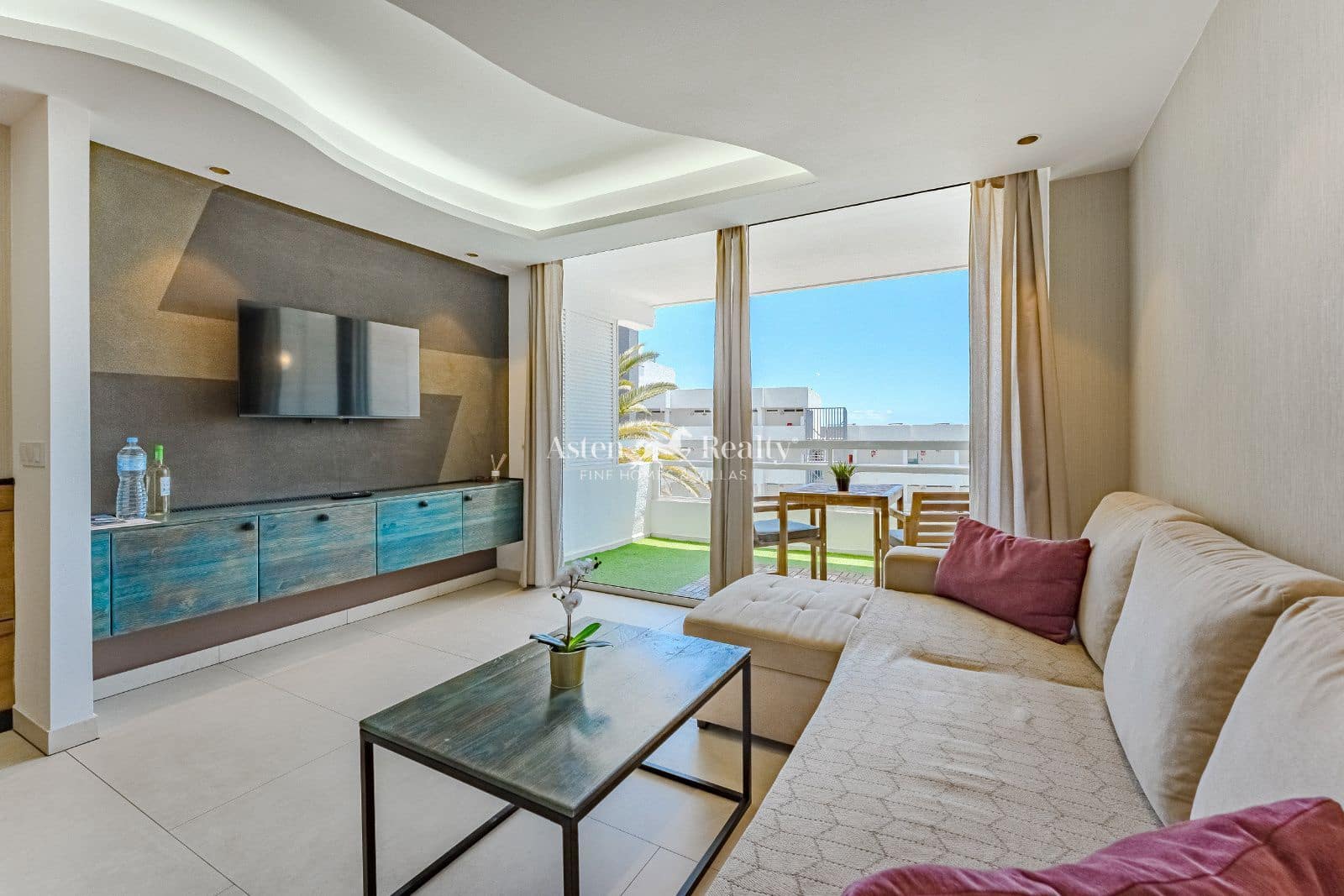 1 sovrum Lägenhet till salu i Playa de las Americas med pool - 339 000 € (Ref: 9097398)