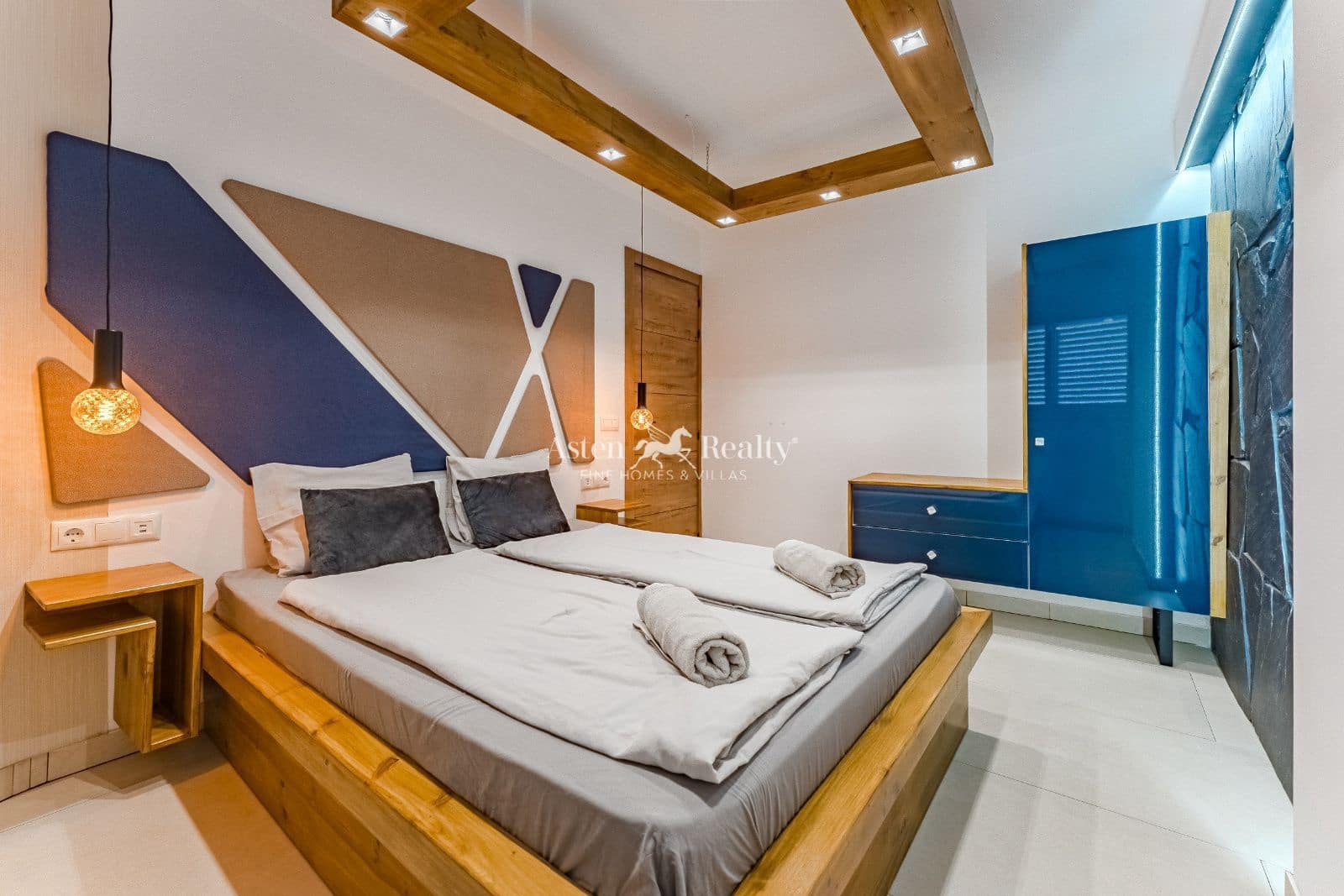 1 sovrum Lägenhet till salu i Playa de las Americas med pool - 339 000 € (Ref: 9097398)