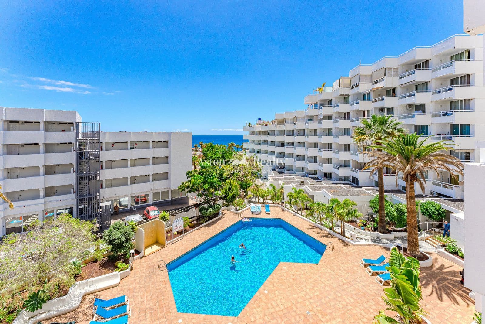 1 sovrum Lägenhet till salu i Playa de las Americas med pool - 339 000 € (Ref: 9097398)