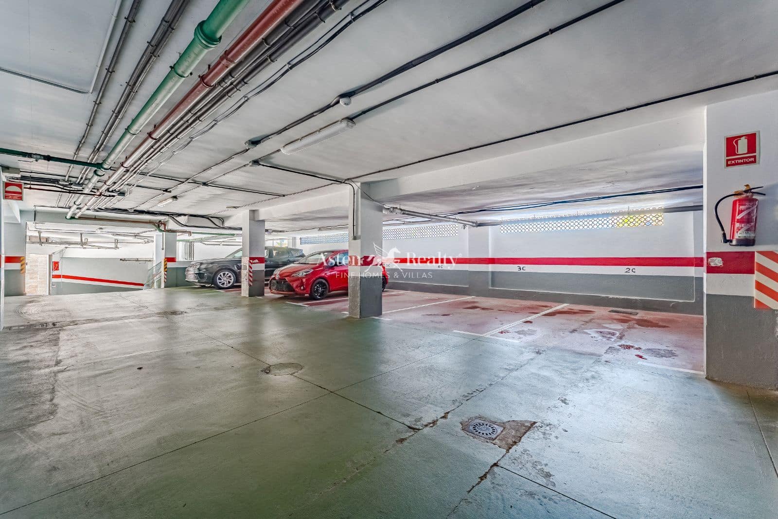 4 soveværelse Lejlighed til salg i Los Cristianos med swimmingpool garage - € 849.000 (Ref: 9101539)