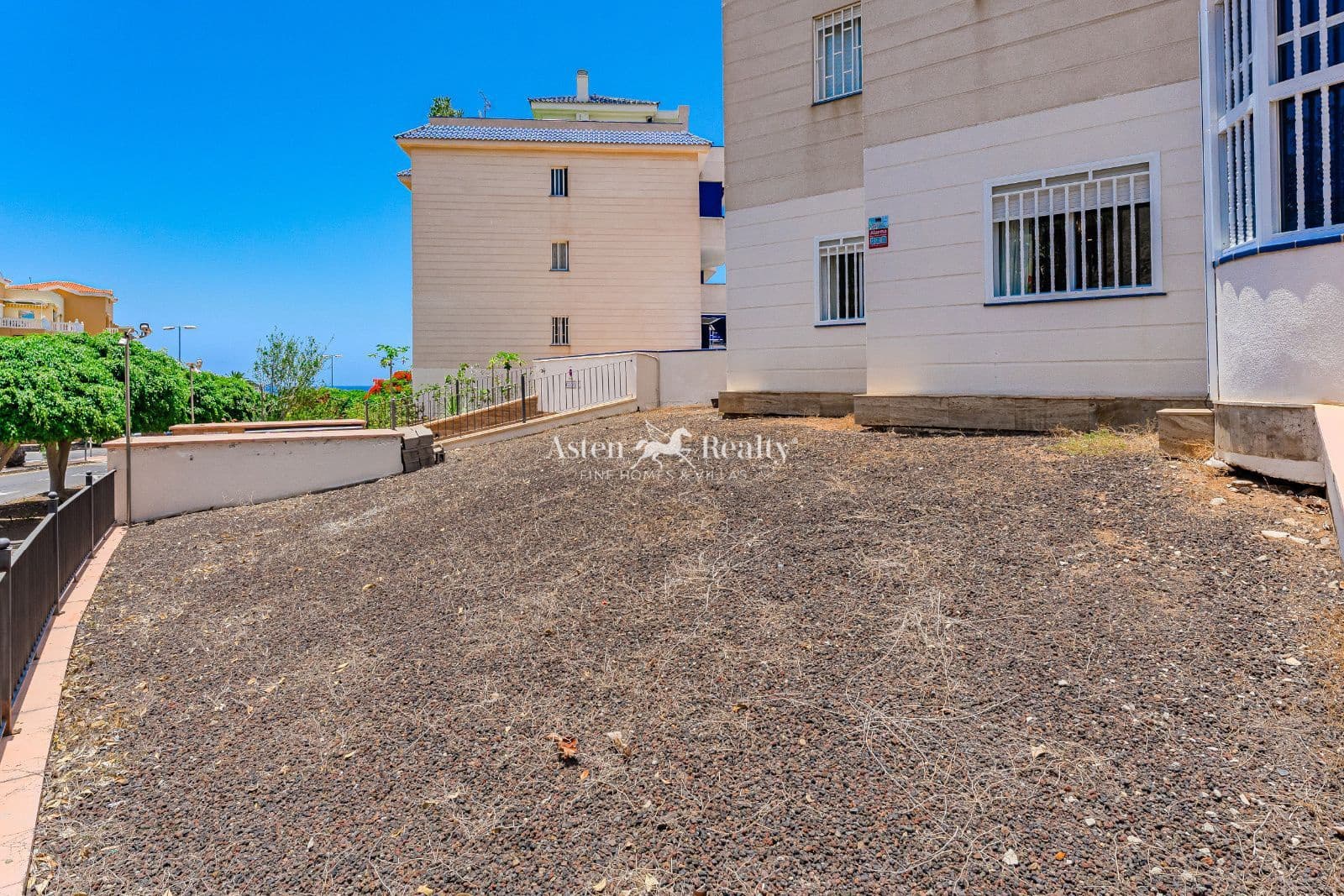 4 soveværelse Lejlighed til salg i Los Cristianos med swimmingpool garage - € 849.000 (Ref: 9101539)