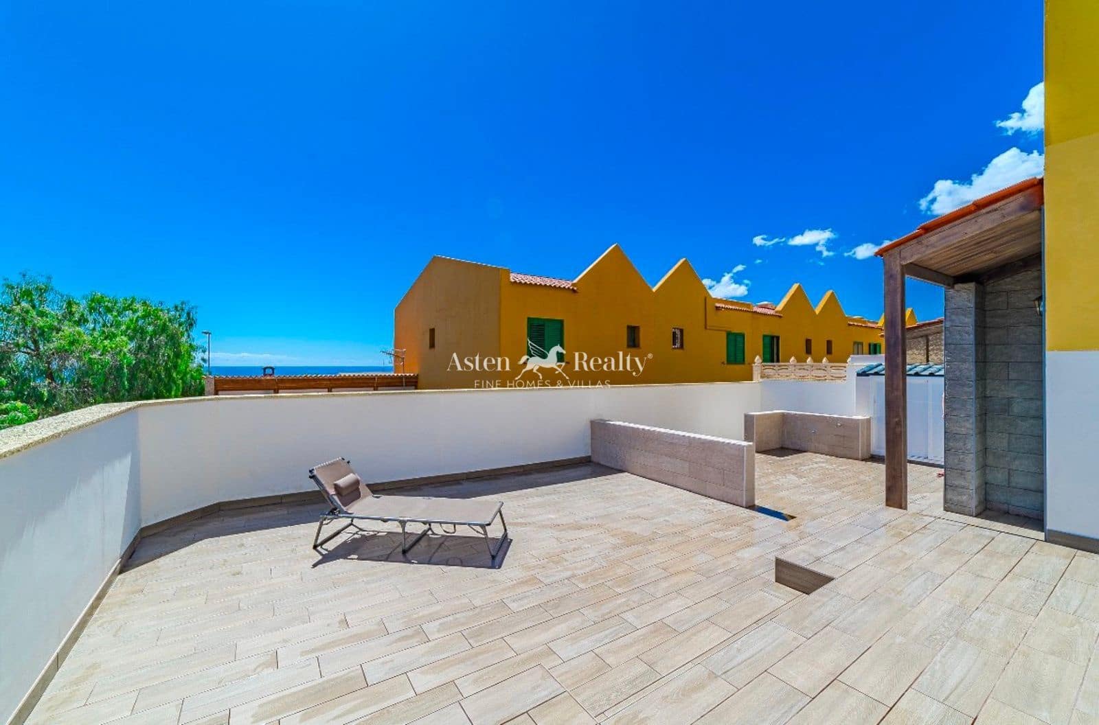 3 soveværelse Byhus til salg i Las Chafiras (San Miguel) med swimmingpool garage - € 420.000 (Ref: 9105352)