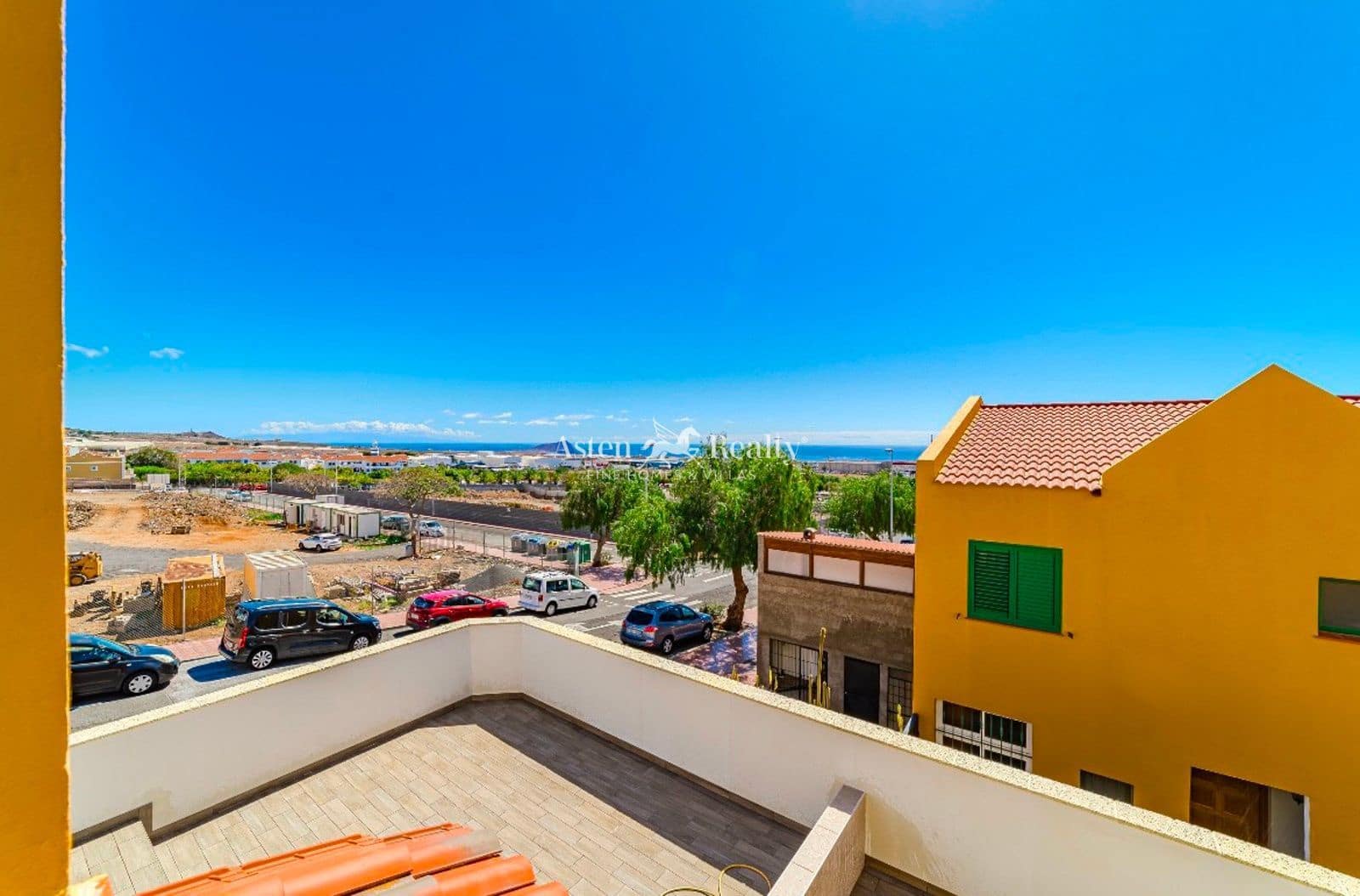 3 soveværelse Byhus til salg i Las Chafiras (San Miguel) med swimmingpool garage - € 420.000 (Ref: 9105352)