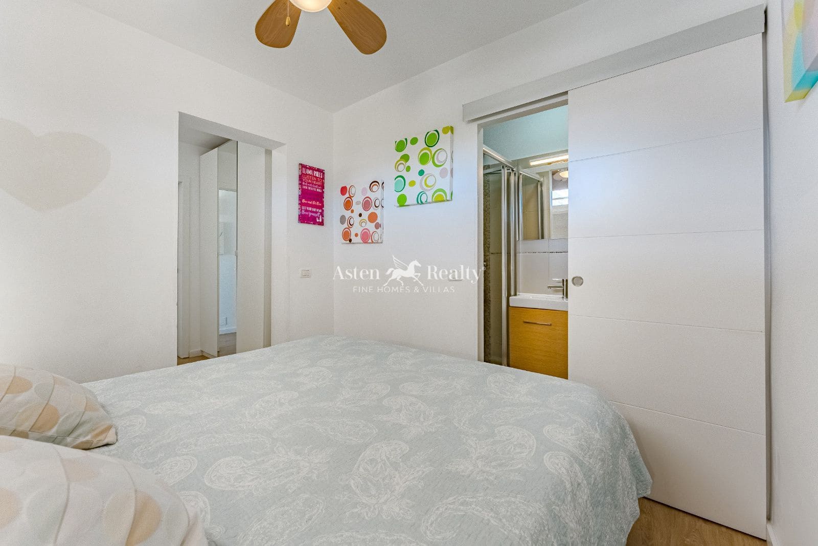 2 chambre Appartement à vendre à Los Cristianos avec piscine garage - 460 000 € (Ref: 9109731)