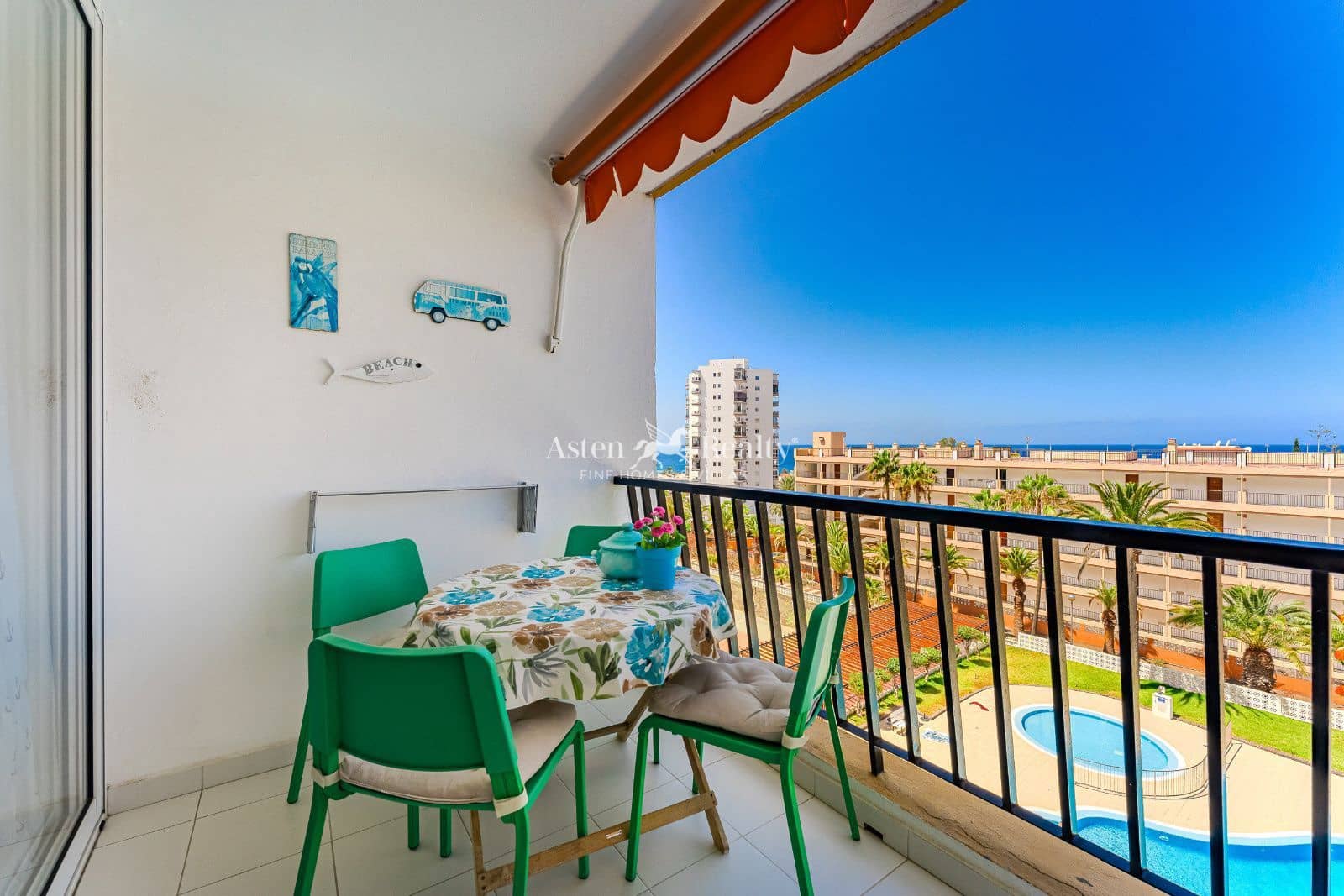 2 chambre Appartement à vendre à Los Cristianos avec piscine garage - 460 000 € (Ref: 9109731)