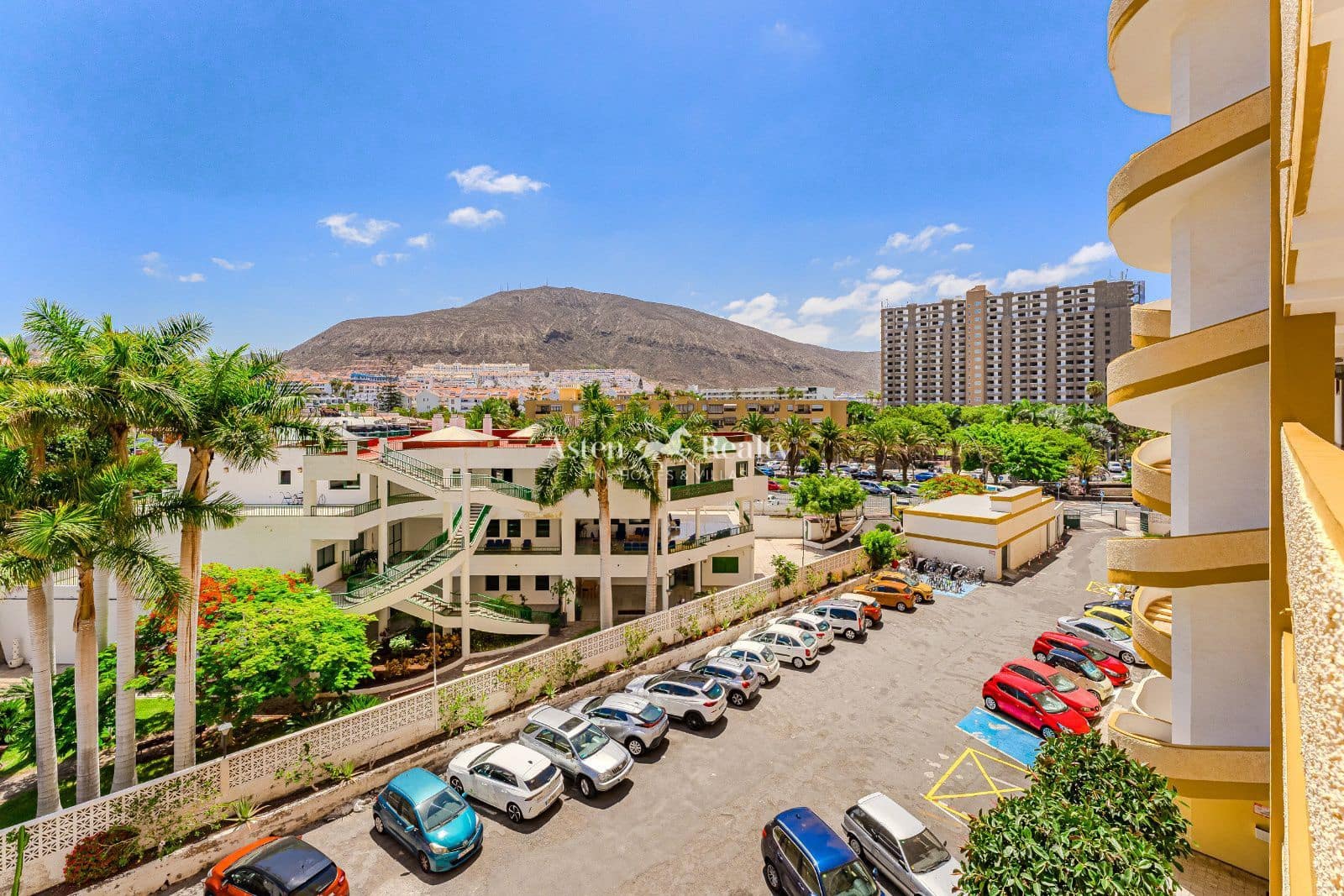 2 chambre Appartement à vendre à Los Cristianos avec piscine garage - 460 000 € (Ref: 9109731)