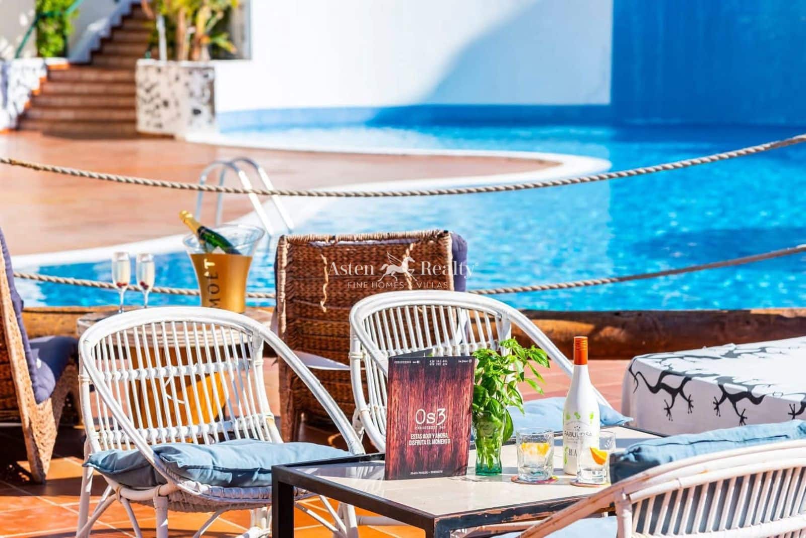 Virksomhed til salg i Playa Paraiso - € 600.000 (Ref: 9109814)