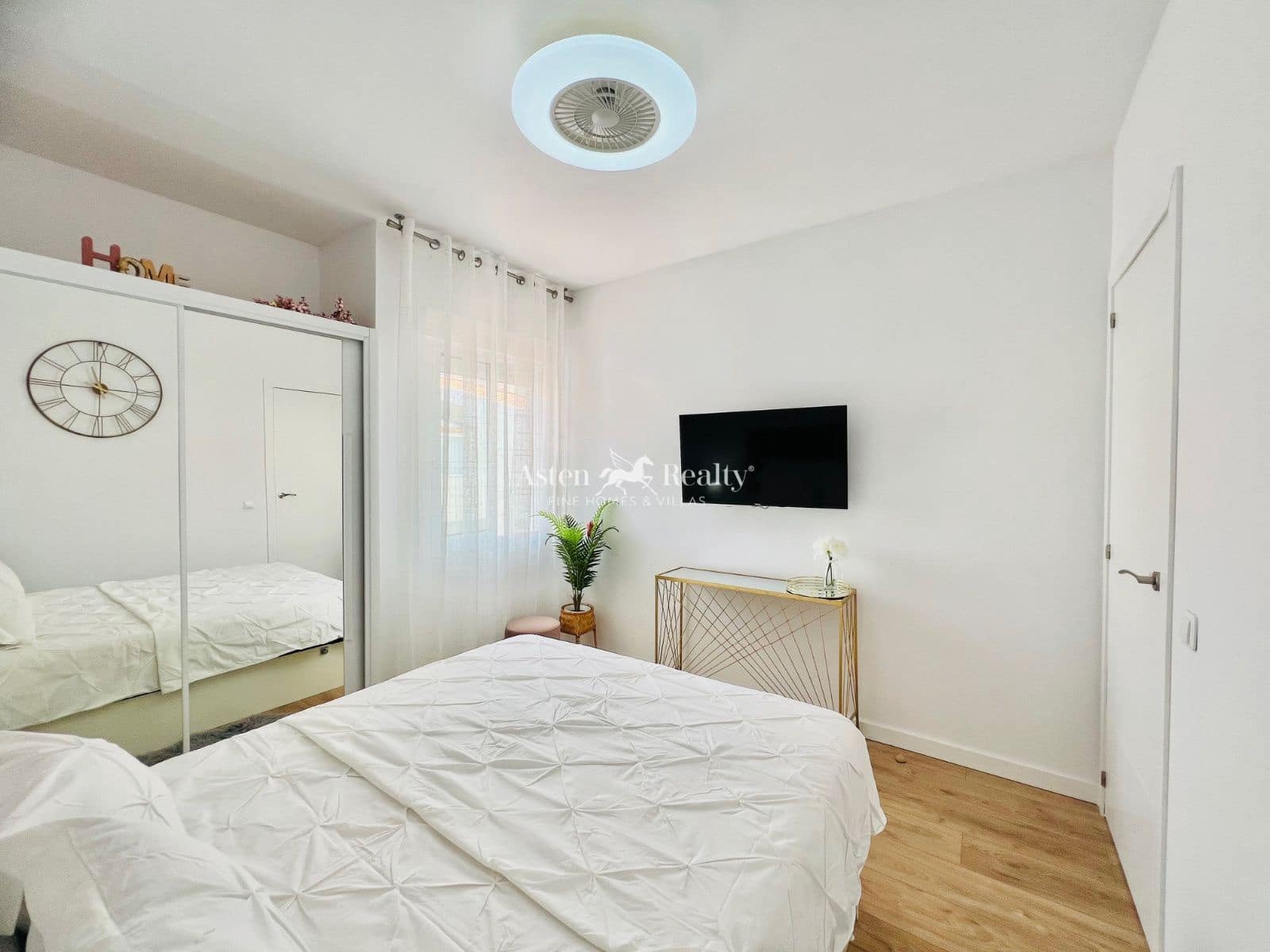 2 soveværelse Lejlighed til salg i Torviscas med swimmingpool - € 350.000 (Ref: 9113625)