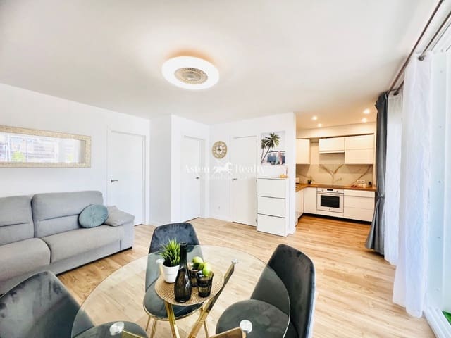 2 slaapkamer Flat te koop in Torviscas, Adeje met zwembad - € 350.000 (Ref: 9113625)