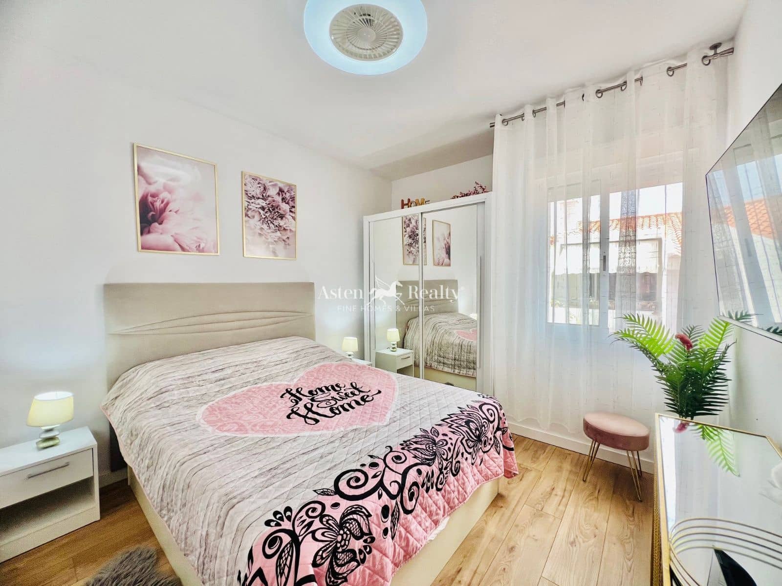 2 soveværelse Lejlighed til salg i Torviscas med swimmingpool - € 350.000 (Ref: 9113625)