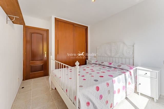 2 camera da letto Appartamento in vendita in El Medano, Granadilla de Abona con piscina garage - 290.000 € (Rif: 9115411)