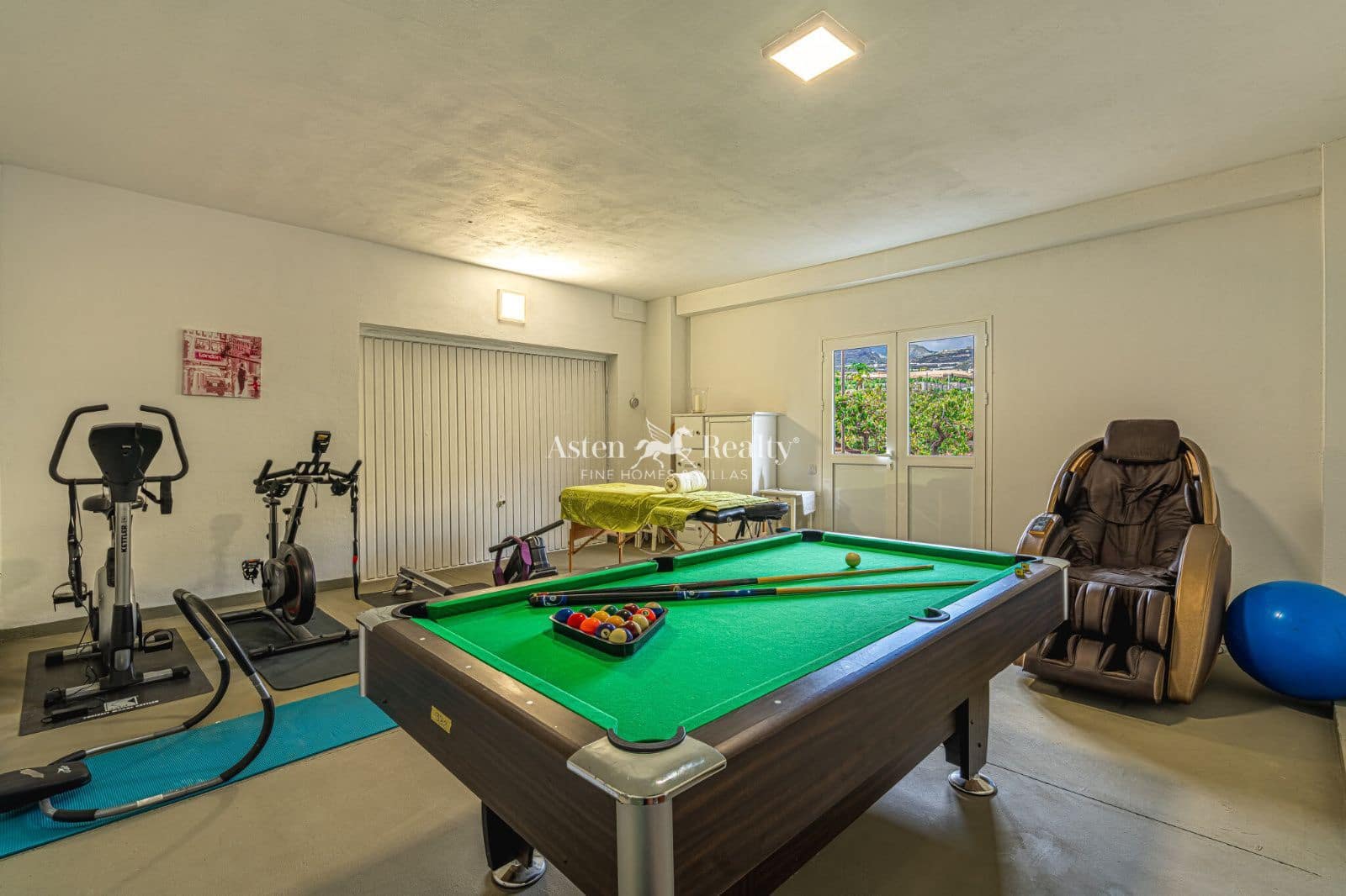 7 soveværelse Villa til salg i Los Gigantes med swimmingpool - € 1.790.000 (Ref: 9117516)