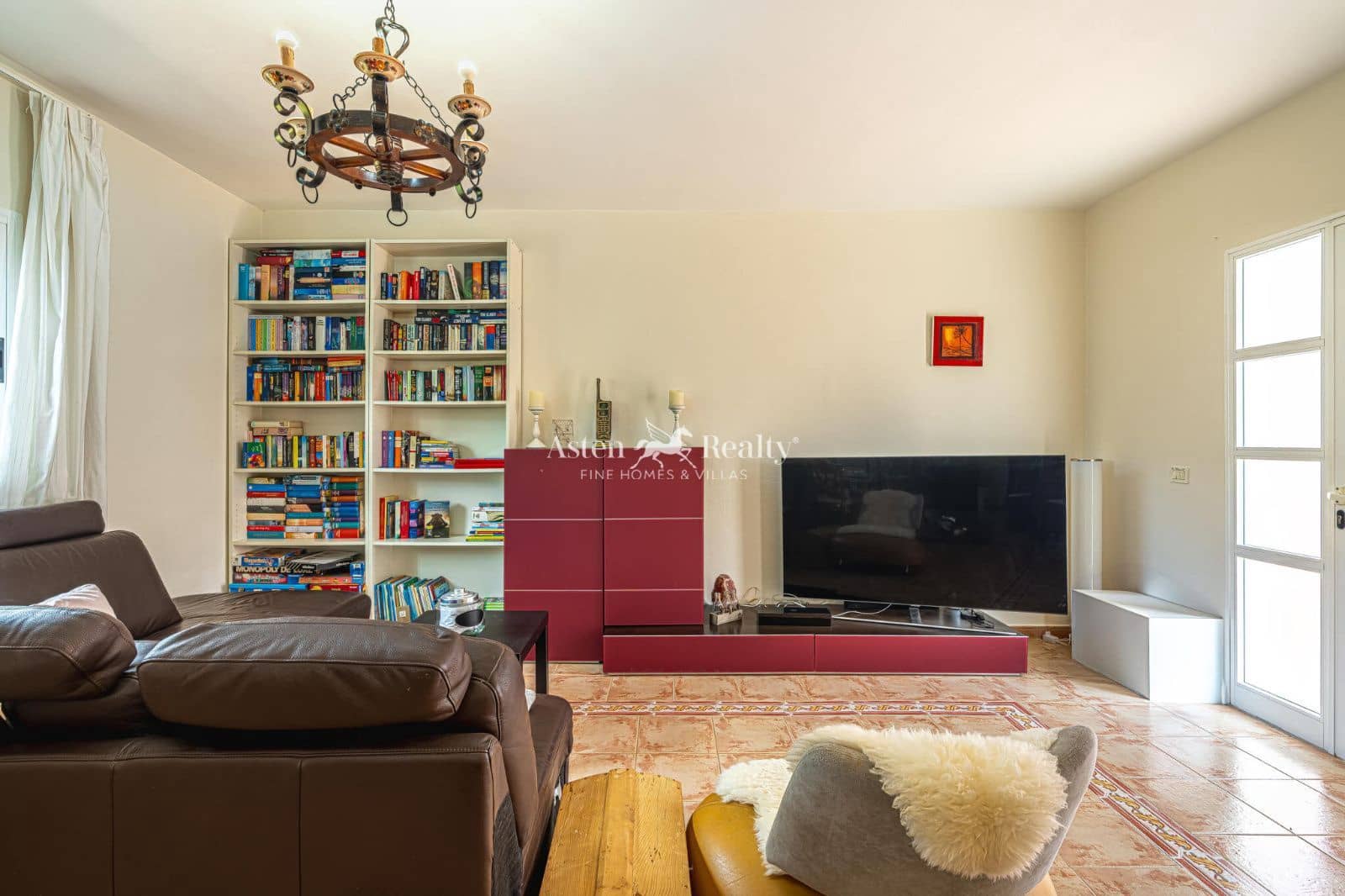 7 soveværelse Villa til salg i Los Gigantes med swimmingpool - € 1.790.000 (Ref: 9117516)