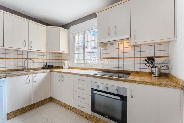 3 chambre Maison de Ville à vendre à San Miguel de Abona avec piscine garage - 390 000 € (Ref: 9126368)