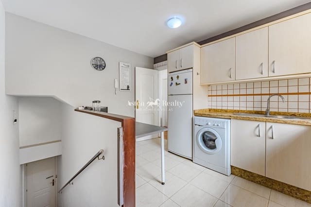 3 chambre Maison de Ville à vendre à San Miguel de Abona avec piscine garage - 390 000 € (Ref: 9126368)