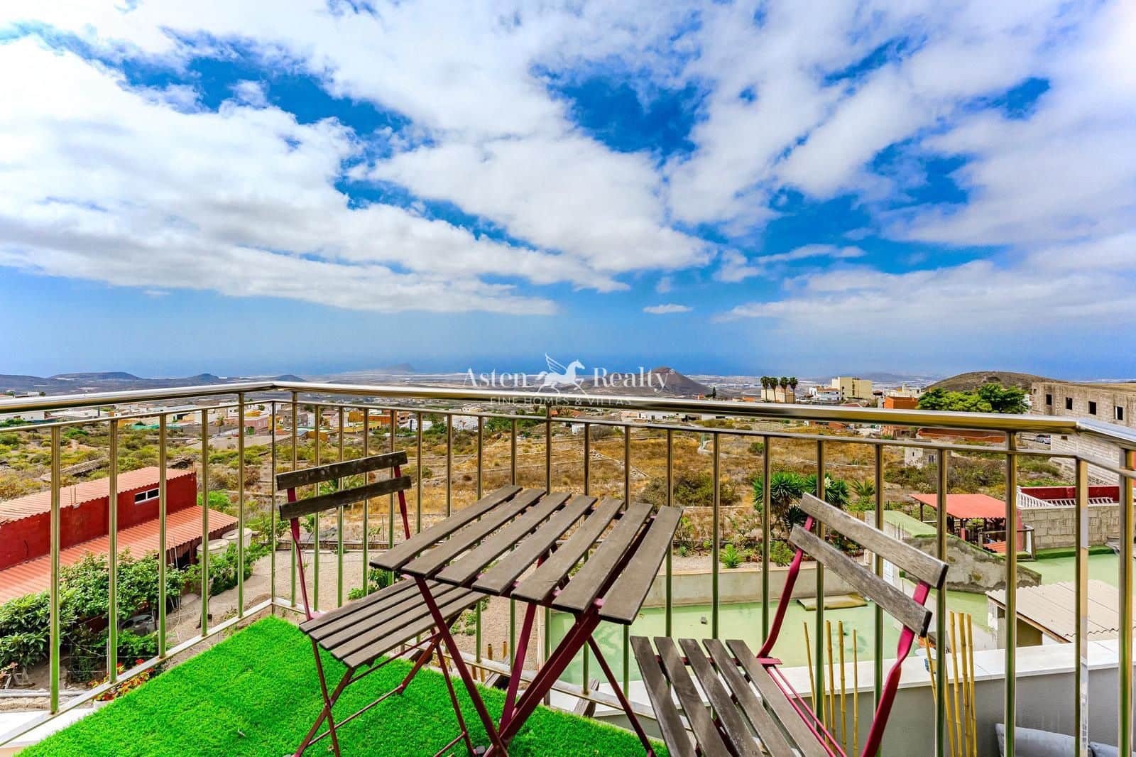 3 chambre Maison de Ville à vendre à San Miguel de Abona avec piscine garage - 390 000 € (Ref: 9126368)