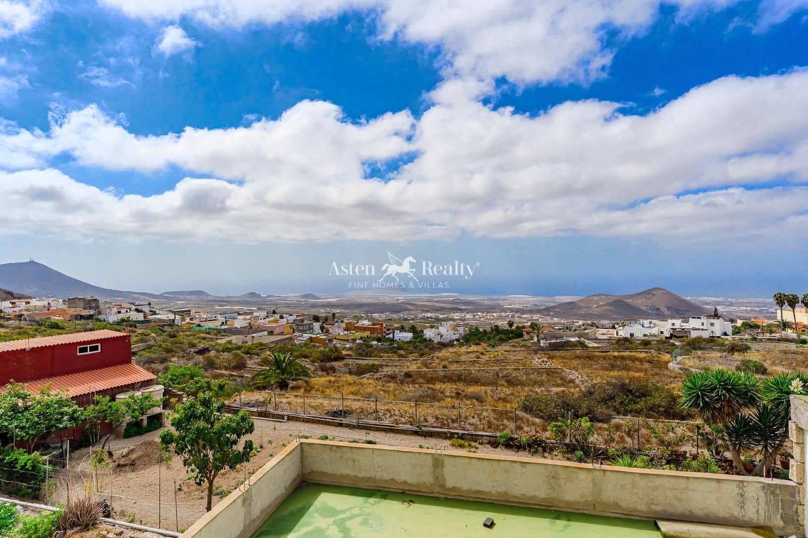 3 chambre Maison de Ville à vendre à San Miguel de Abona avec piscine garage - 390 000 € (Ref: 9126368)