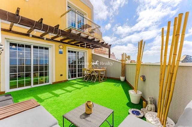 3 soveværelse Byhus til salg i San Miguel de Abona med swimmingpool garage - € 390.000 (Ref: 9126368)