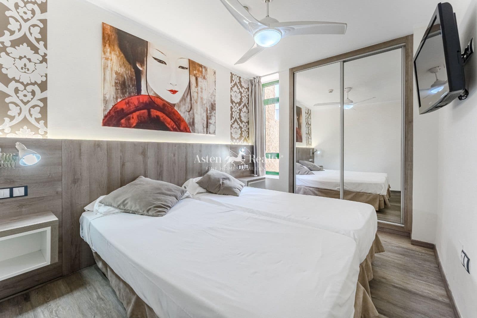 1 chambre Appartement à vendre à Costa Adeje avec piscine garage - 310 000 € (Ref: 9131858)