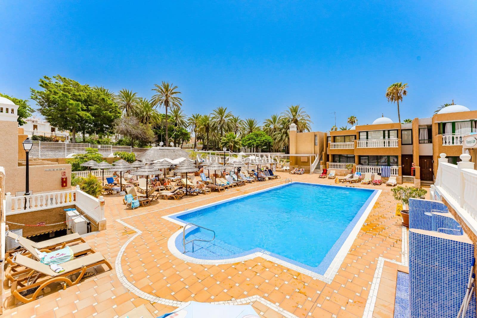 1 chambre Appartement à vendre à Costa Adeje avec piscine garage - 310 000 € (Ref: 9131858)