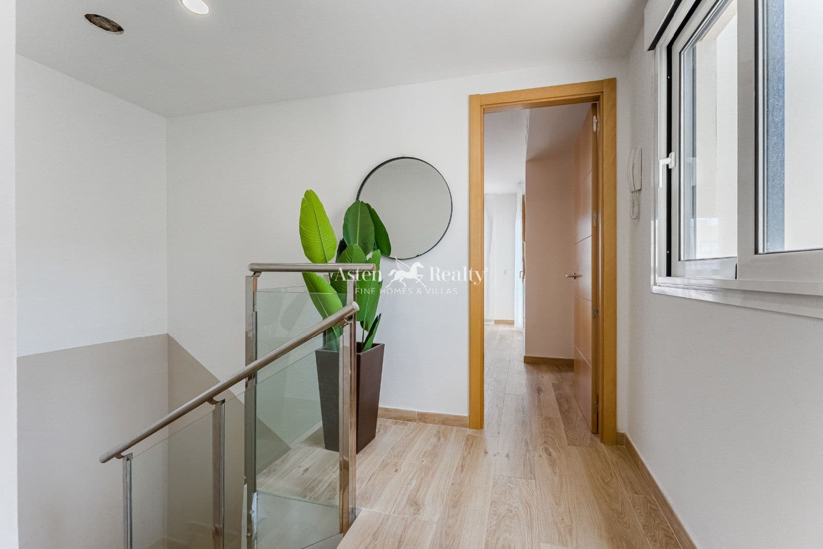 3 soveværelse Villa til salg i Las Galletas med swimmingpool garage - € 430.000 (Ref: 9135169)